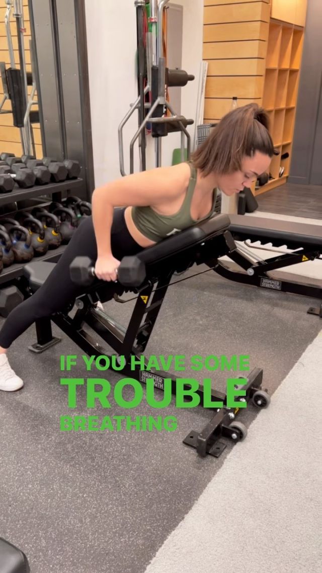 ONE FOR THE LADIES! 💪🏻

Try these hacks on your next workout if you feel like your chest is being compressed against the bench during chest supported dumbbell rows. 

Would love to hear your feedback! 

#onefortheladies #chestsupportedrows #workouttips #gymhacks #workoutmotivation #girlswholift #gymgirls #strongwomen #workoutjourney #fitfam #personaltraining #dumbbellworkout #dumbbellrows #pressuremakesdiamonds #upfittrainingacademy
