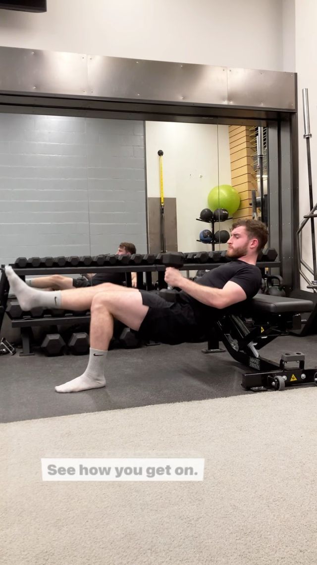 Looking to blast / grow those glutes in 2023?! 🍑🔥🍑🔥

Give this simple and massively overlooked exercise a go (single leg db hip thrust) 

3-4 working sets with 10-12 reps on each leg will have your glutes on fire!! Don’t forget that extra squeeze at the top of each rep. Every inch counts. 

Enjoy the burn! 🍑